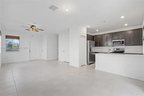 1100 SE 26 Terrace Homestead FL 33035