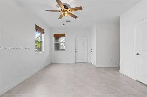 1100 SE 26 Terrace Homestead FL 33035