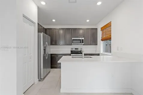 1100 SE 26 Terrace Homestead FL 33035