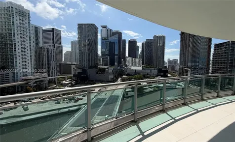 350 S Miami Avenue Miami FL 33130