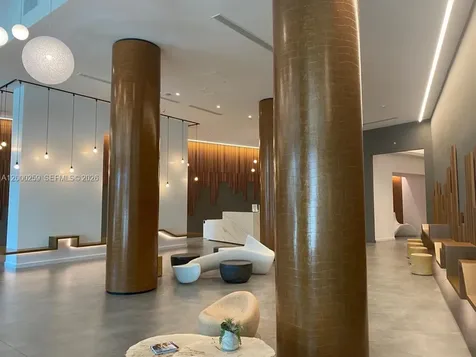 350 S Miami Avenue Miami FL 33130
