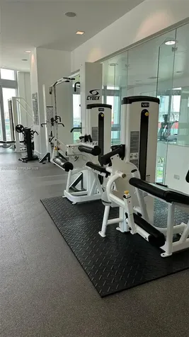 350 S Miami Avenue Miami FL 33130
