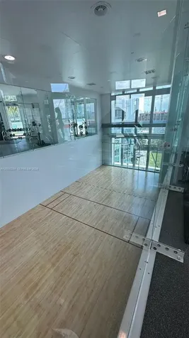350 S Miami Avenue Miami FL 33130