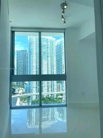 350 S Miami Avenue Miami FL 33130