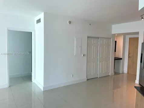 350 S Miami Avenue Miami FL 33130