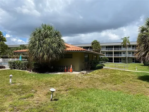 250 Layne Boulevard Hallandale Beach FL 33009