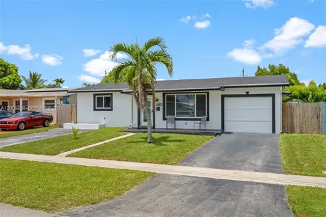 2485 NW 84th Way Sunrise FL 33322