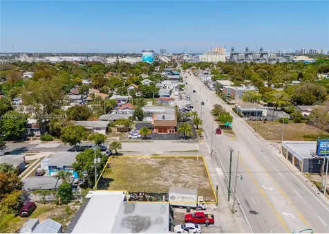 5179 Broadway West Palm Beach FL 33407