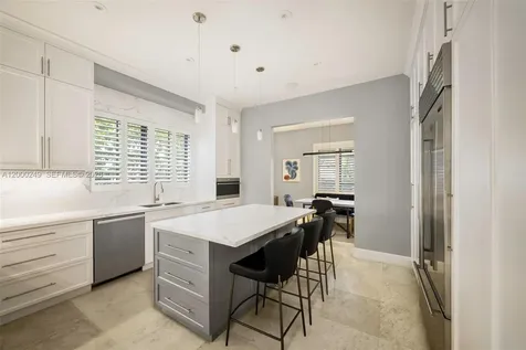 475 Amalfi Avenue Coral Gables FL 33146