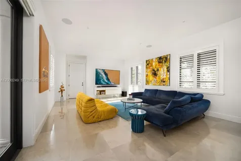 475 Amalfi Avenue Coral Gables FL 33146