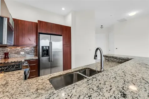3020 NW 125th Avenue Sunrise FL 33323