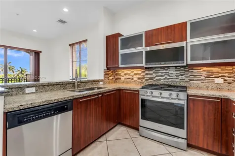 3020 NW 125th Avenue Sunrise FL 33323