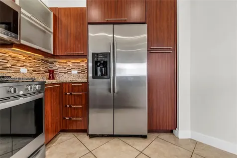 3020 NW 125th Avenue Sunrise FL 33323