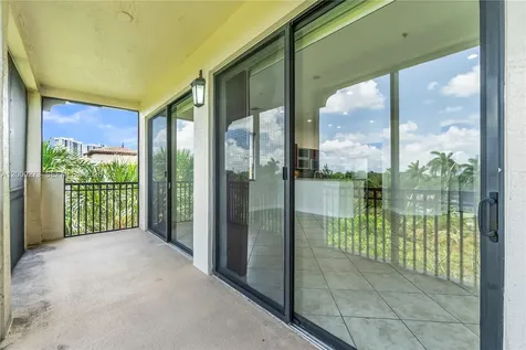 3020 NW 125th Avenue Sunrise FL 33323