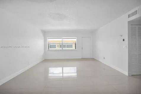 6951 SW 7th Street Margate FL 33068