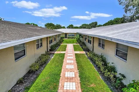 6951 SW 7th Street Margate FL 33068