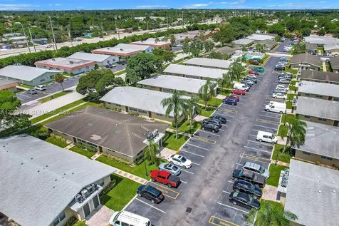 6951 SW 7th Street Margate FL 33068