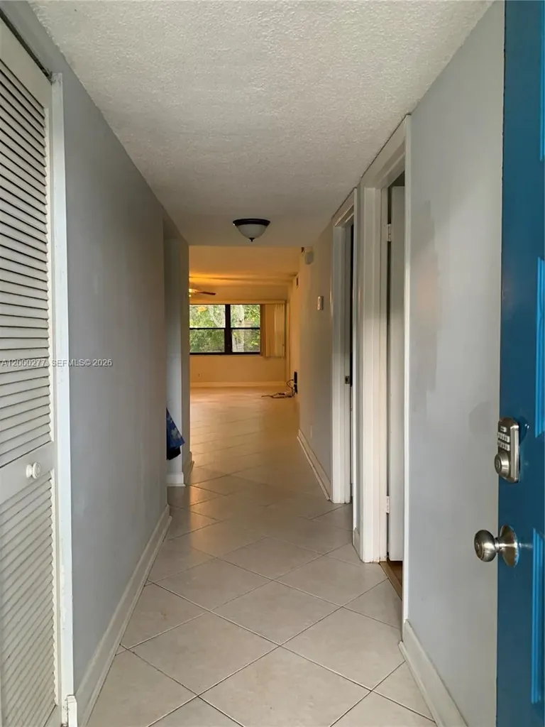 2906 SW 21st Terrace Delray Beach FL 33445
