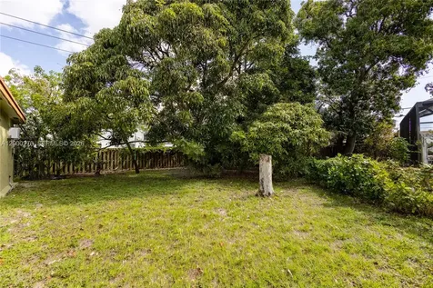 3551 SW 1st Street Fort Lauderdale FL 33312