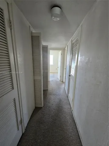 932 W 80th Place Hialeah FL 33014