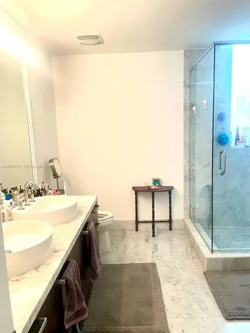 244 Biscayne Boulevard Miami FL 33132