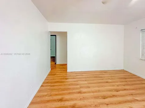 3913 SW 28th Street West Park FL 33023