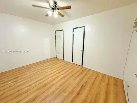 3913 SW 28th Street West Park FL 33023