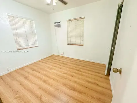 3913 SW 28th Street West Park FL 33023