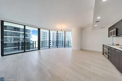 45 SW 9th Street Miami FL 33130