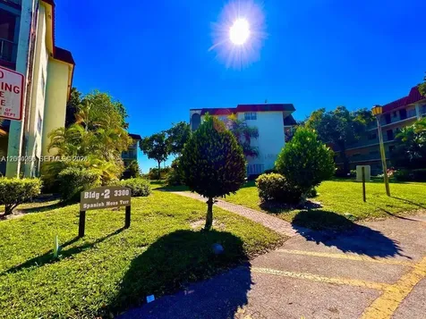 3300 Spanish Moss Terrace Lauderhill FL 33319