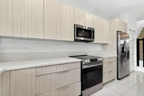 10467 NW 82nd Street Doral FL 33178