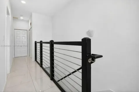 10467 NW 82nd Street Doral FL 33178