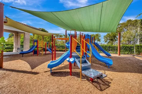 10467 NW 82nd Street Doral FL 33178