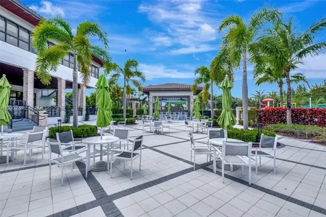 10467 NW 82nd Street Doral FL 33178