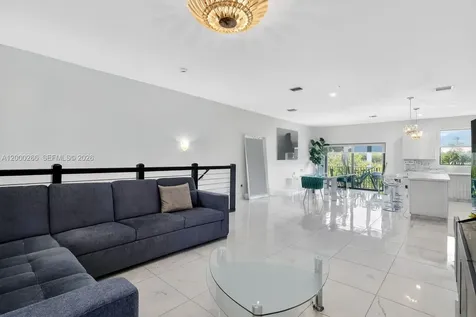 10467 NW 82nd Street Doral FL 33178