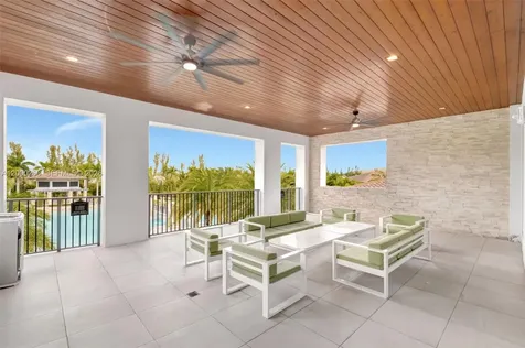 10467 NW 82nd Street Doral FL 33178