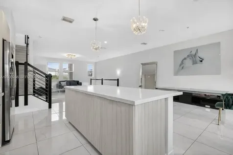 10467 NW 82nd Street Doral FL 33178