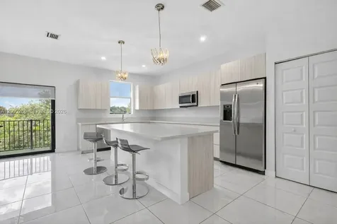 10467 NW 82nd Street Doral FL 33178