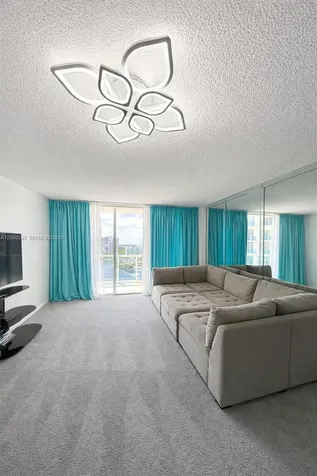 3800 S Ocean Drive Hollywood FL 33019