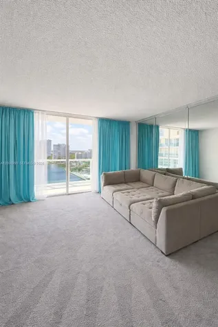 3800 S Ocean Drive Hollywood FL 33019