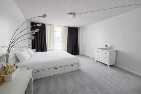3800 S Ocean Drive Hollywood FL 33019