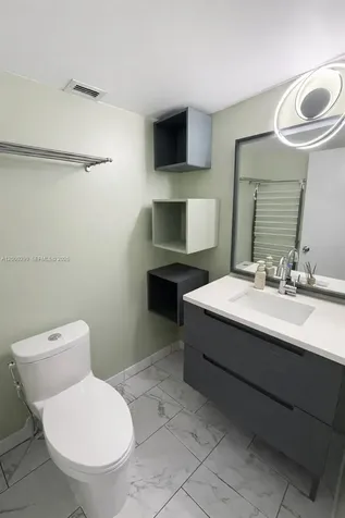 3800 S Ocean Drive Hollywood FL 33019
