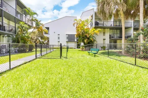 2930 Forest Hills Boulevard Coral Springs FL 33065
