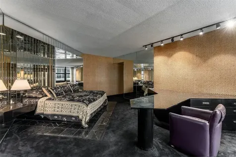 5500 Collins Avenue Miami Beach FL 33140