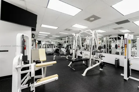 5500 Collins Avenue Miami Beach FL 33140