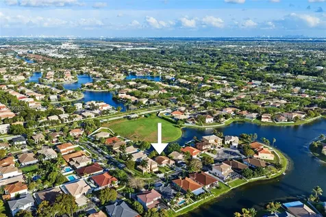 2715 SW 137th Terrace Miramar FL 33027
