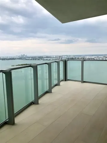 2900 NE 7 Avenue Miami FL 33137