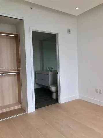 2900 NE 7 Avenue Miami FL 33137