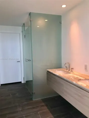 2900 NE 7 Avenue Miami FL 33137