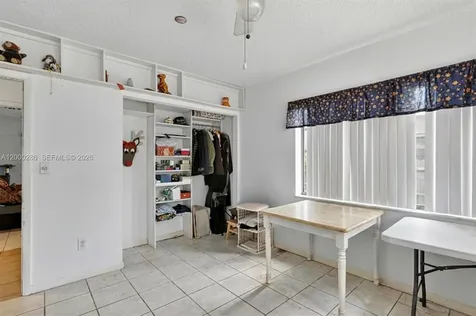 7009 SW 66th Avenue South Miami FL 33143